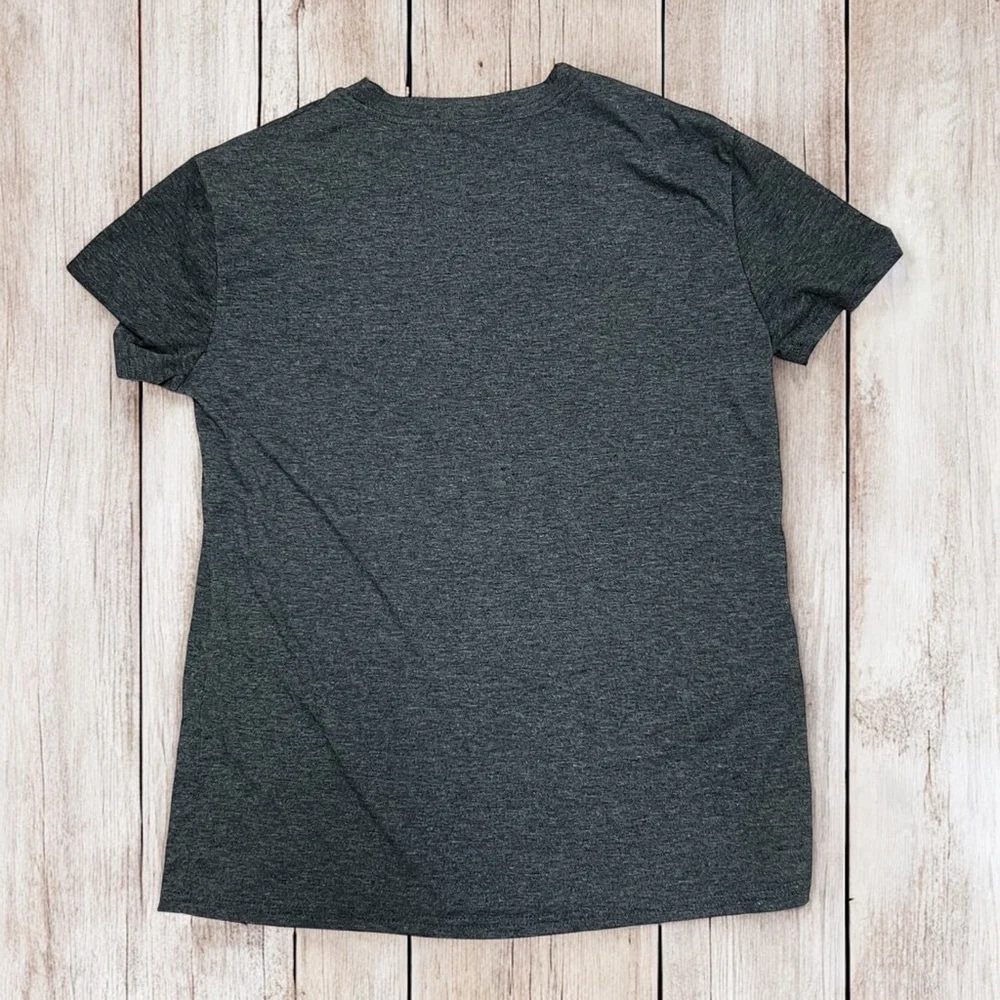 Guns N’ Roses T-Shirt Small Gray Rose Graphic Band Tee Rock Concert Tour Merch - Picture 8 of 9